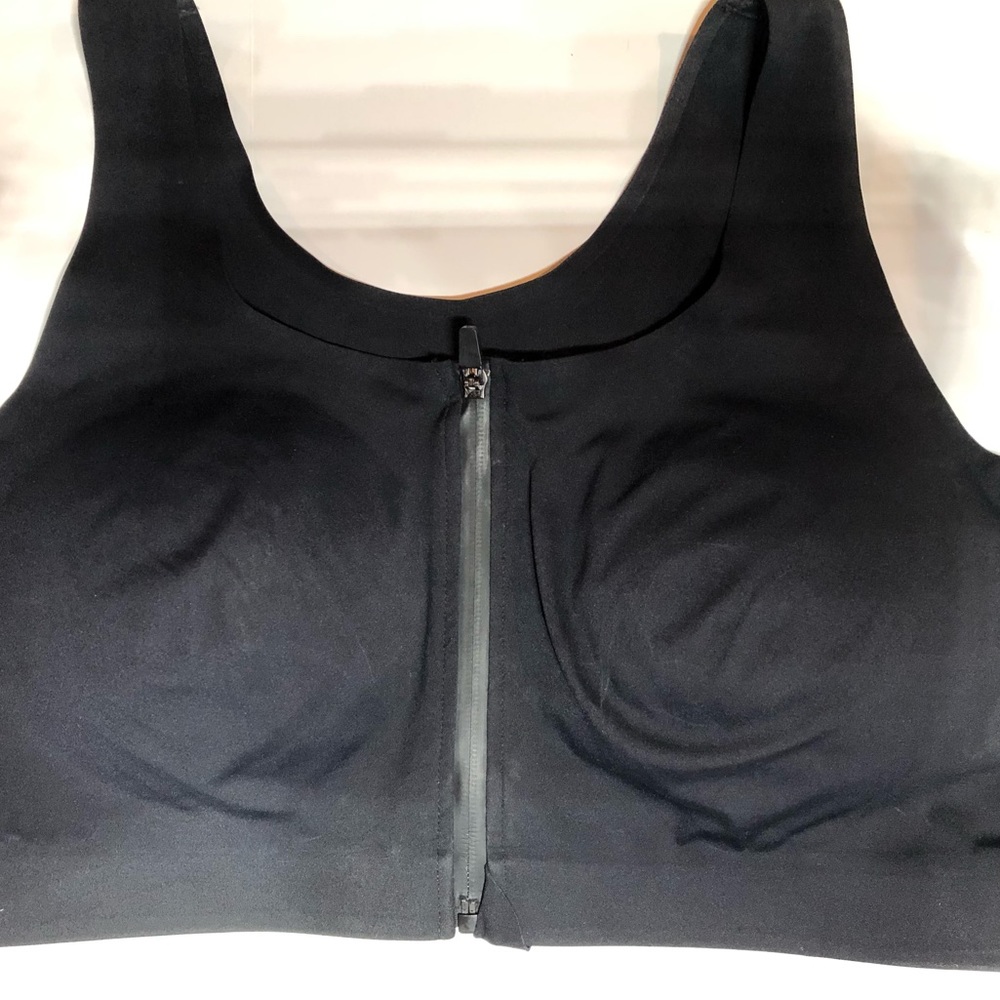 Zyia Black Front Zipper Access Bra XXL